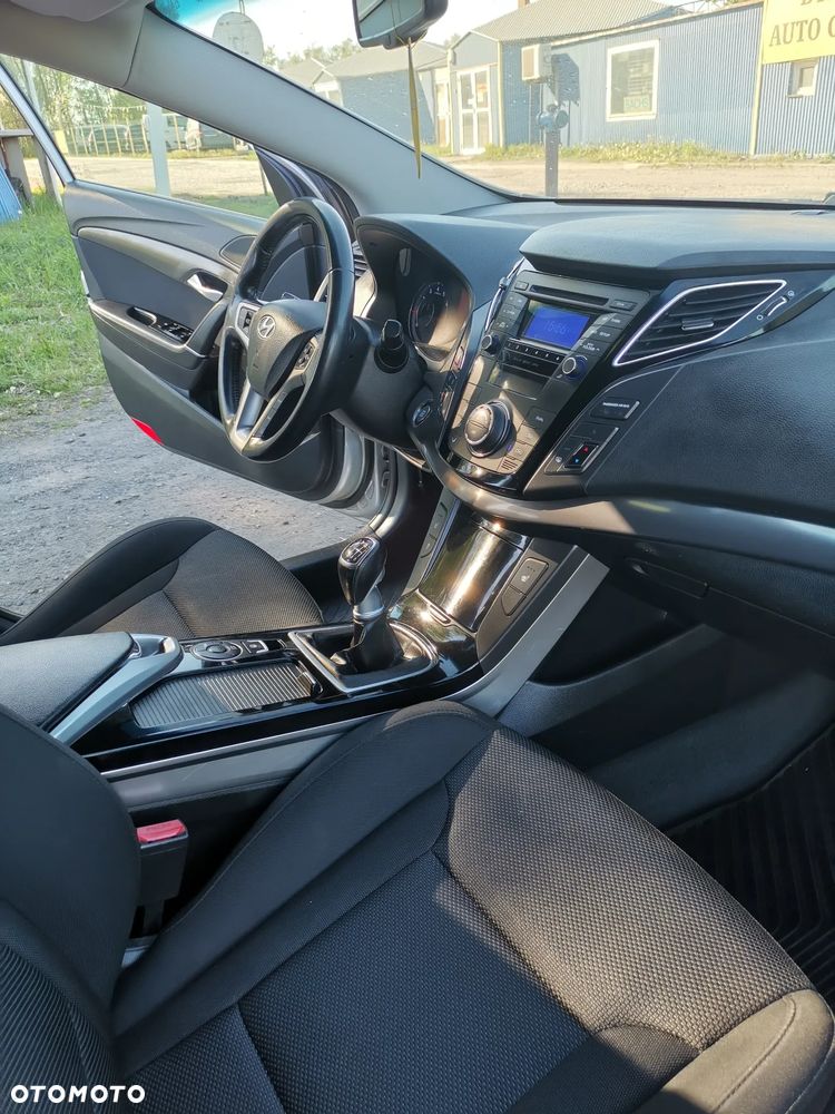 Hyundai i40 - 12