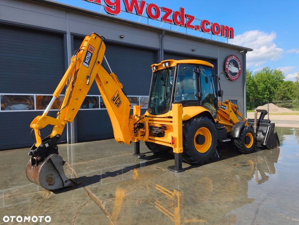 JCB 3CX - 5