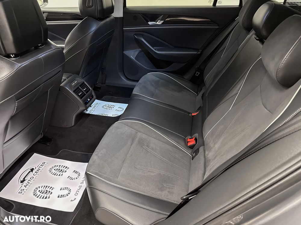 Volkswagen Passat 1.5 eTSI DSG MHEV Business - 22