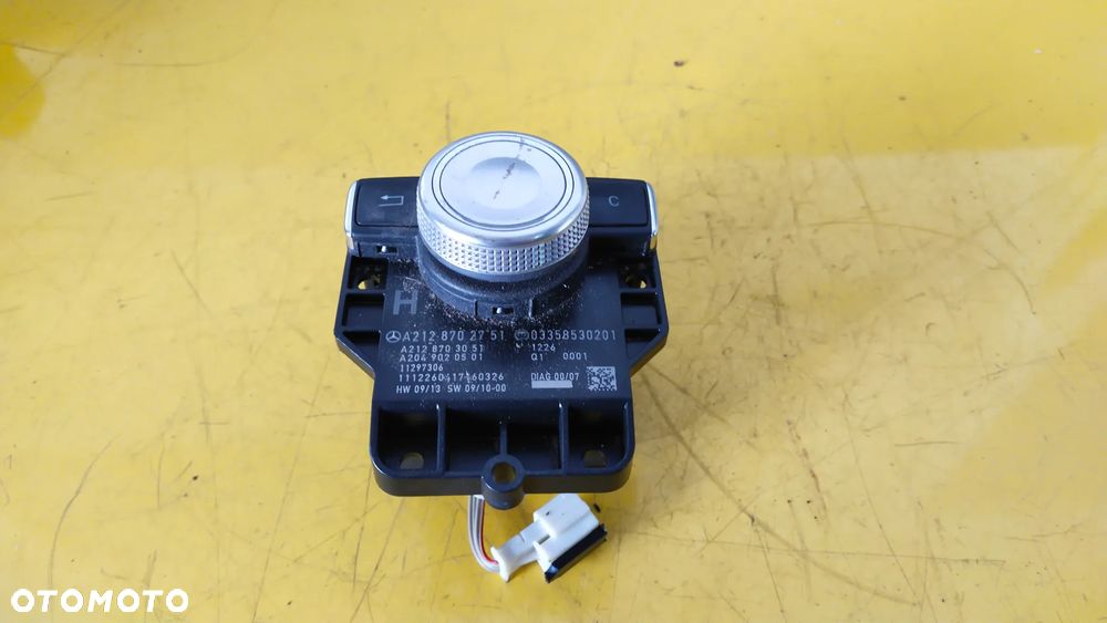 PRZELACZNIK RADIA NAVI MERCEDES E W212 A2128702751 - 1