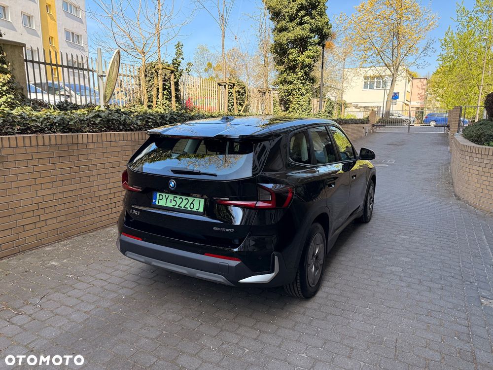 BMW iX1 eDrive20 - 5