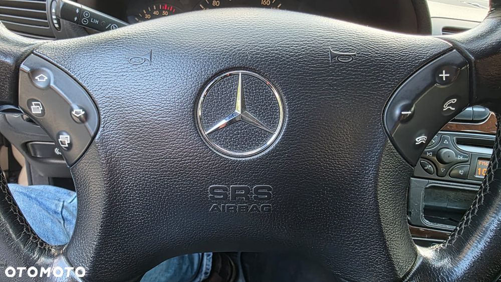 Mercedes-Benz Klasa C - 30