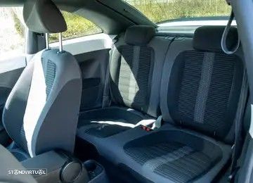 VW New Beetle 1.6 TDi - 5