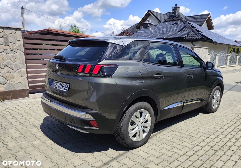 Peugeot 3008 1.2 PureTech Allure S&S - 4