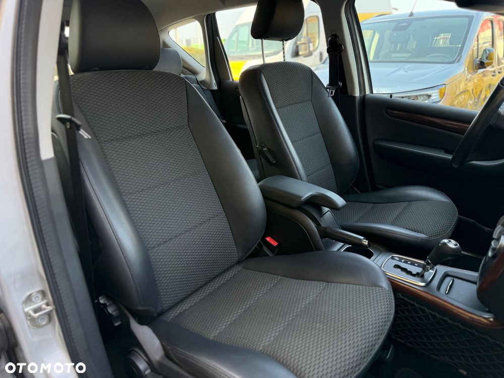 Mercedes-Benz Klasa A 180 CDI Autotronic Elegance - 14