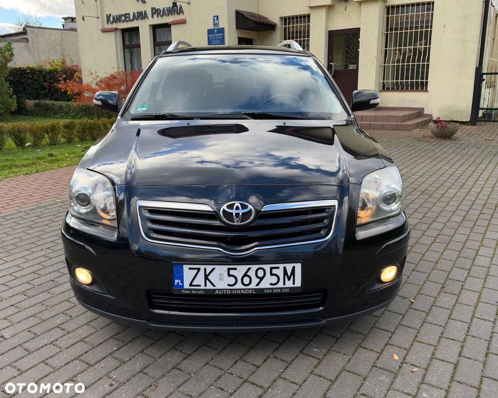 Toyota Avensis 2009 photo 5