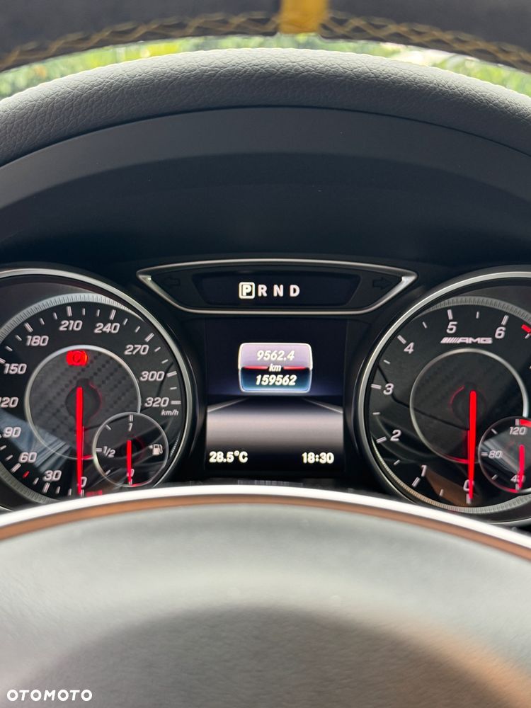 Mercedes-Benz Klasa A AMG 45 4-Matic - 12