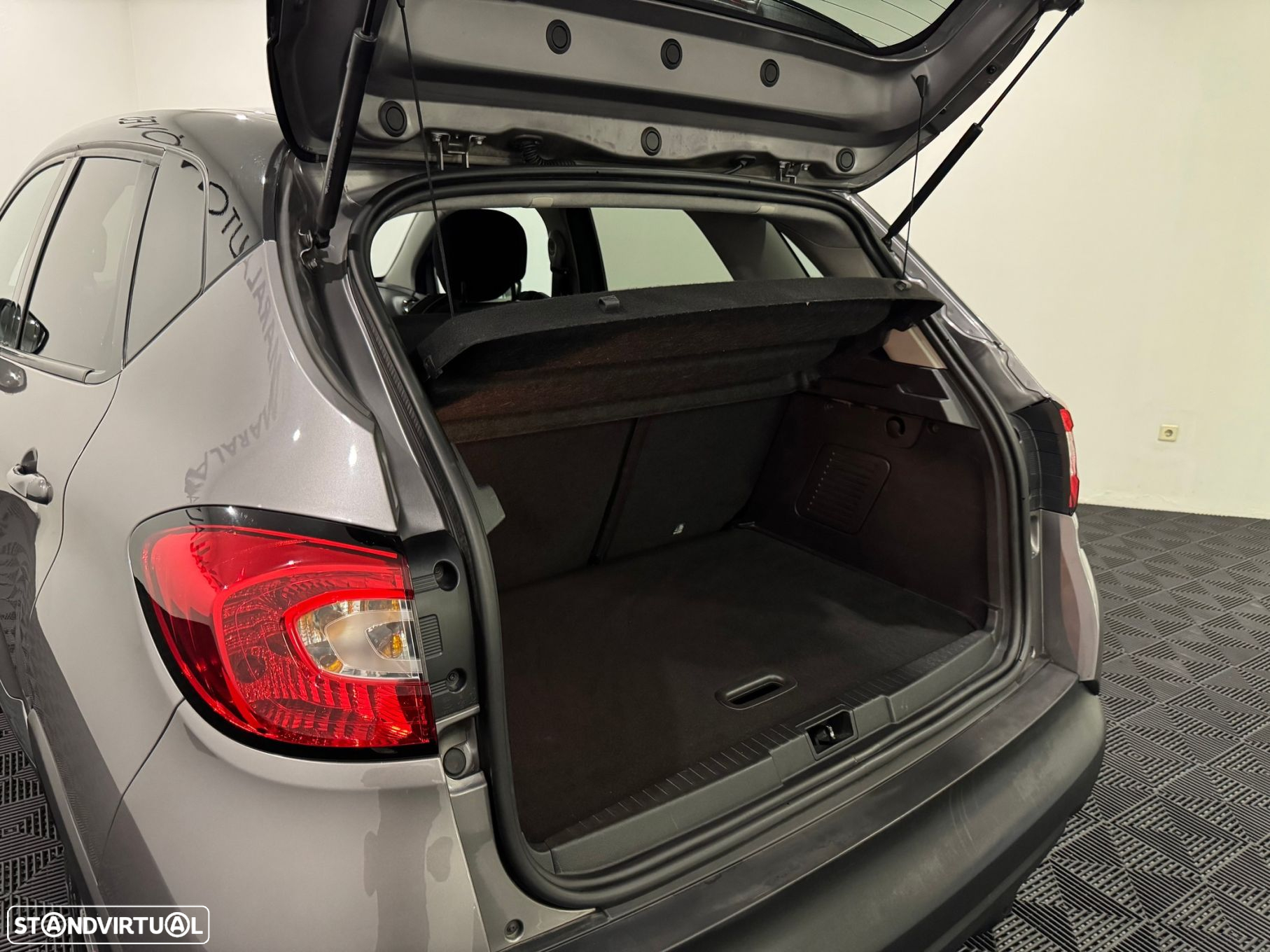 Renault Captur 0.9 TCE Exclusive - 51