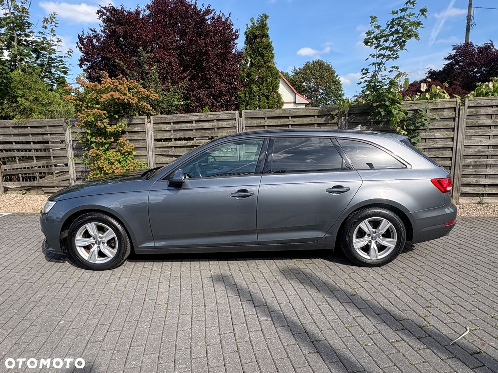Audi A4 Avant 2.0 TDI DPF Ambiente - 14