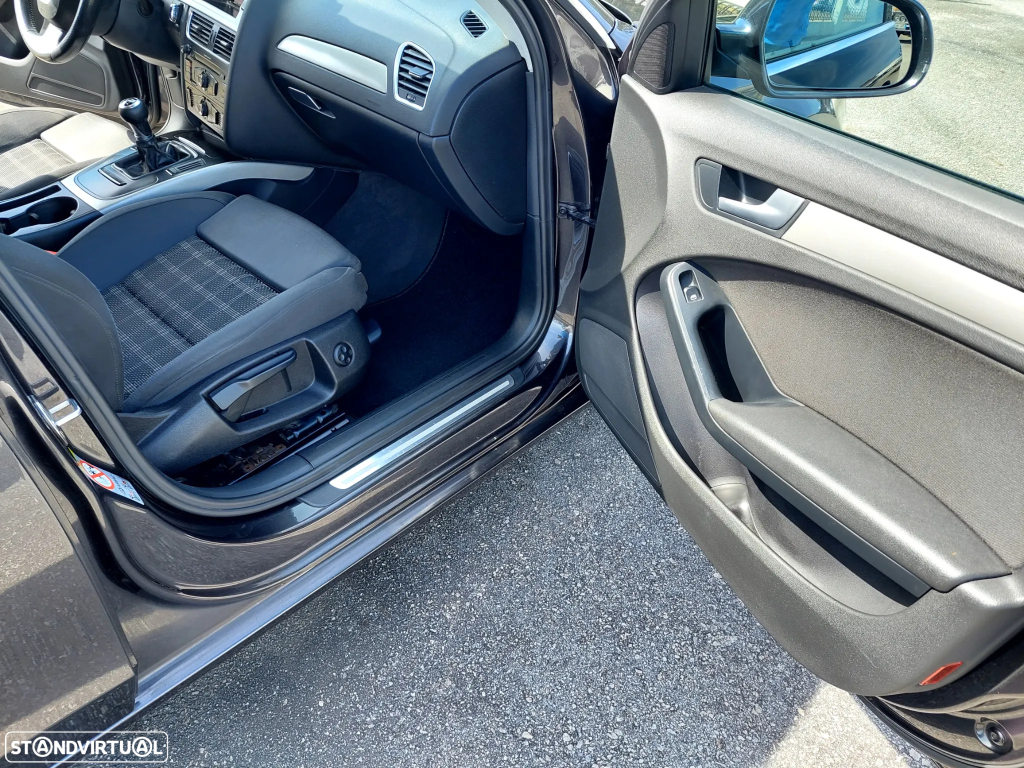 Audi A4 Avant 2.0 TDI - 16
