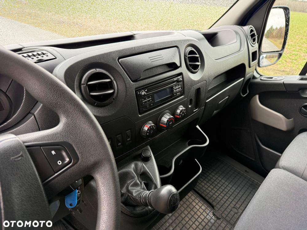 Renault Master - 24