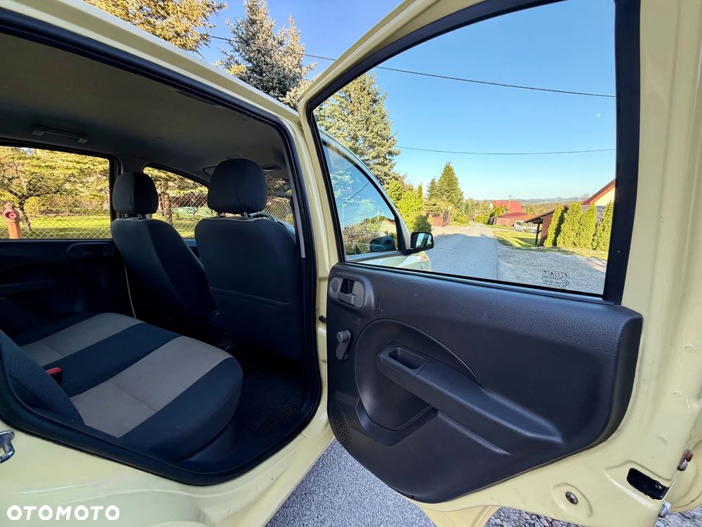 Fiat Panda 1.2 Emotion - 23