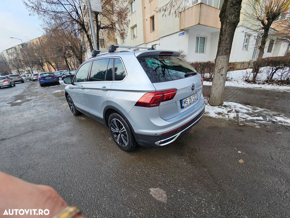 Volkswagen Tiguan 2.0 TDI SCR DSG 4Motion Elegance - 6