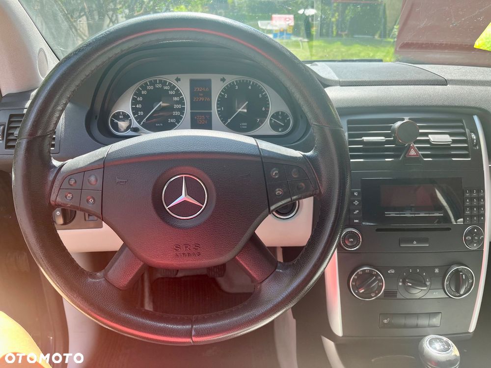 Mercedes-Benz Klasa B 170 - 2