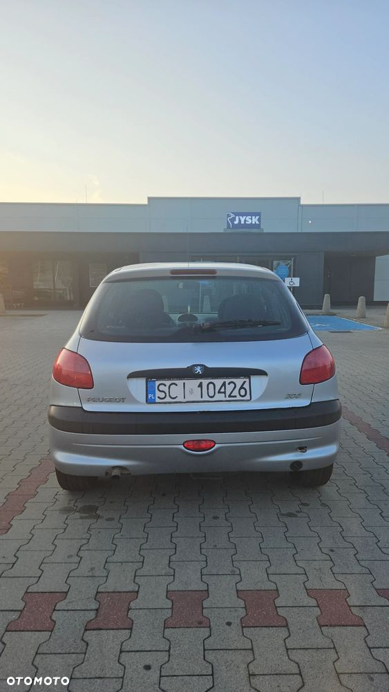 Peugeot 206 1.4 XR Presence - 4