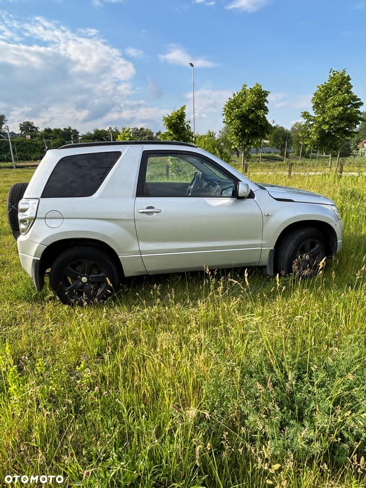 Suzuki Grand Vitara 1.6 - 3
