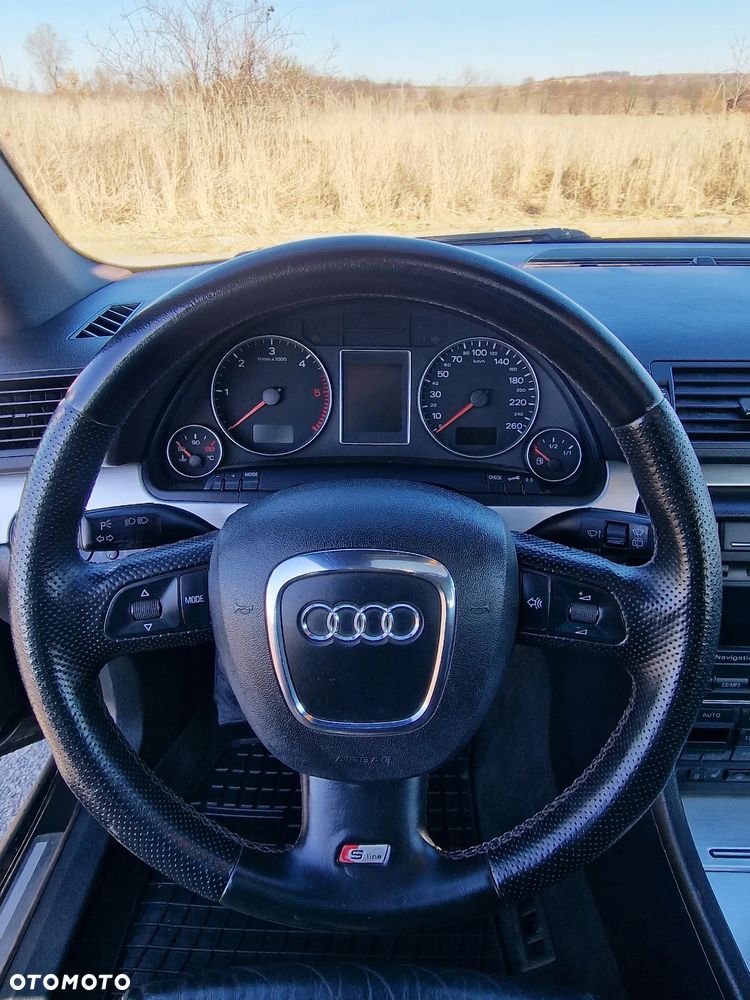 Audi A4 Avant 2.0 TDI - 14