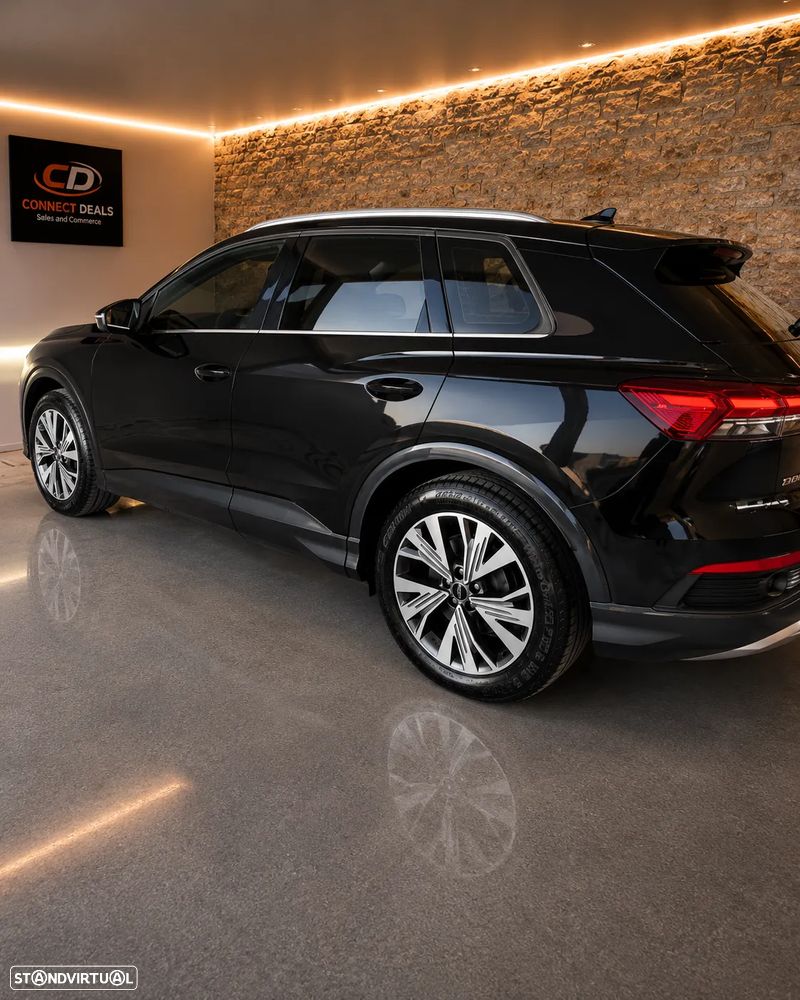 Audi Q4 e-tron - 4