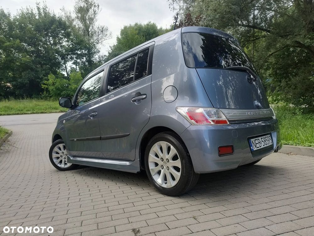Daihatsu Materia - 12