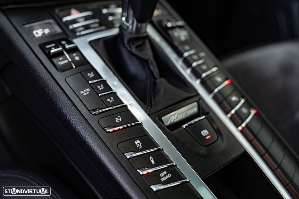 Porsche Macan PDK - 24