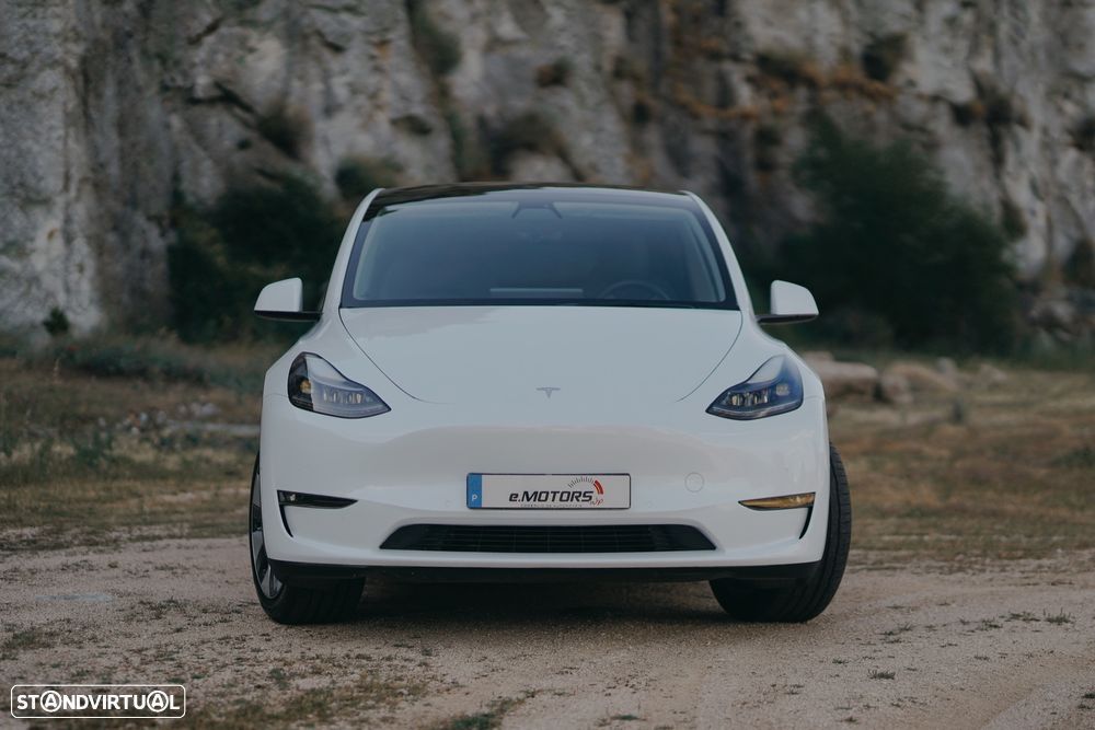 Tesla Model Y Long Range Dual Motor AWD - 5