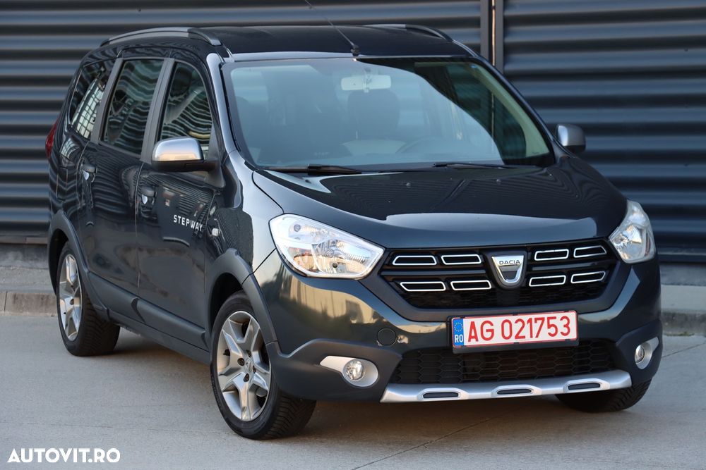 Dacia Lodgy 1.6 SCe Stepway - 2
