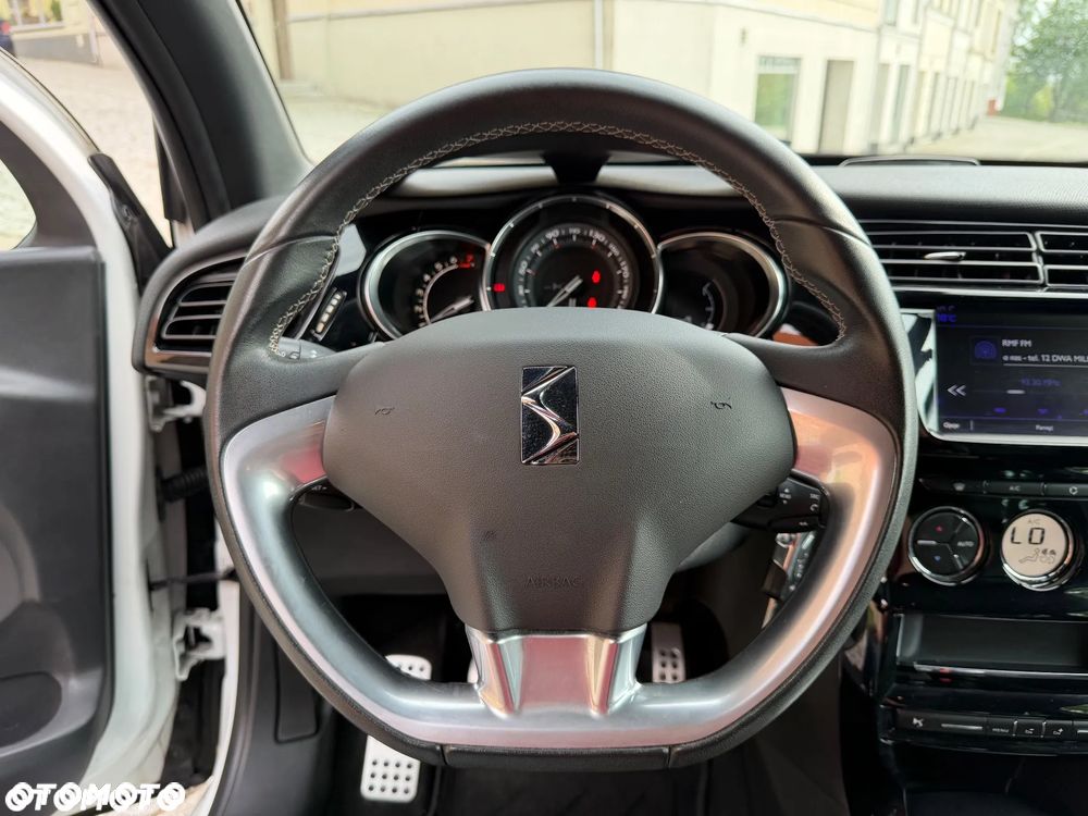 DS Automobiles DS 3 - 12