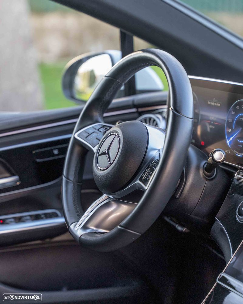 Mercedes-Benz EQE 350 - 38