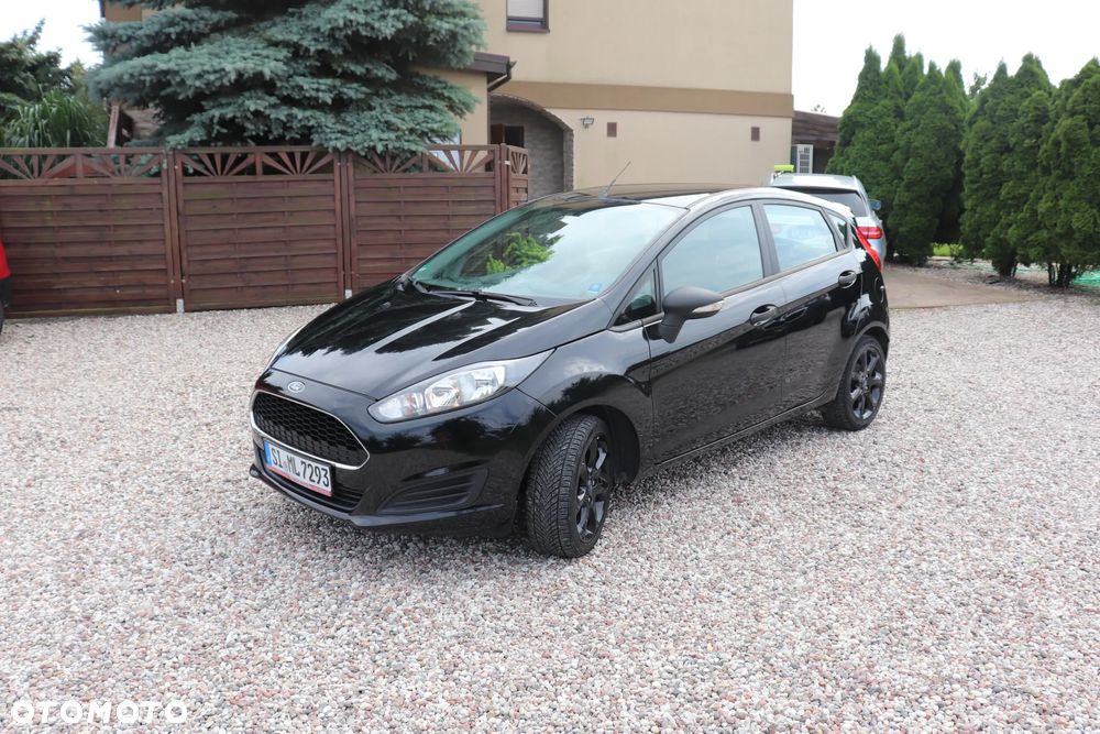 Ford Fiesta 1.25 Celebration - 11