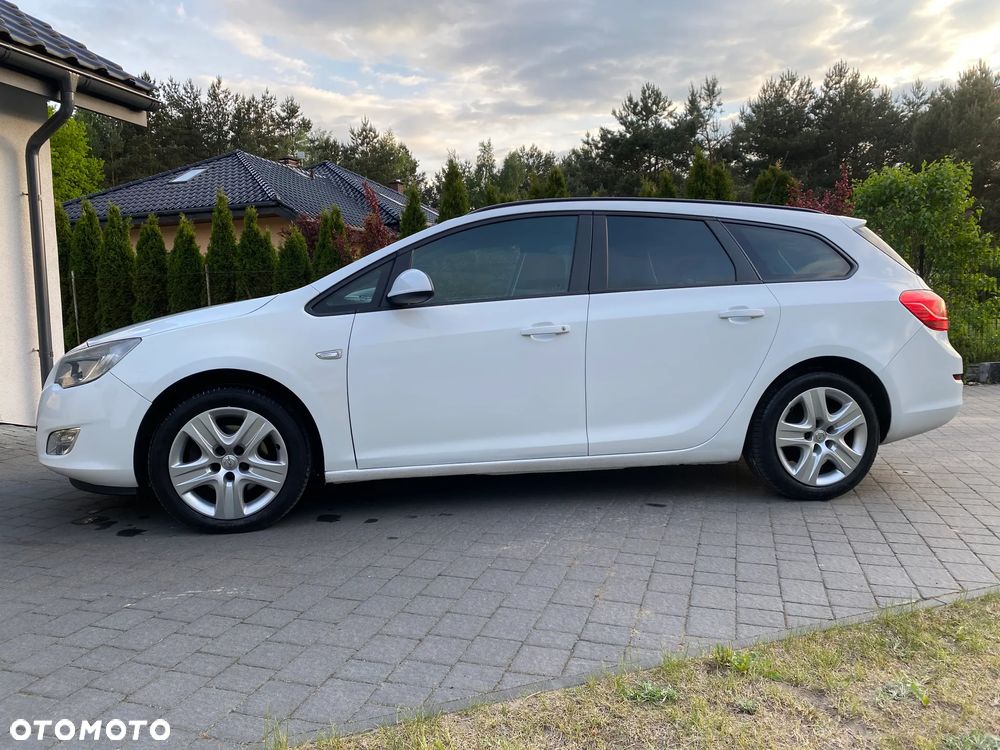 Opel Astra 1.7 CDTI Cosmo - 2