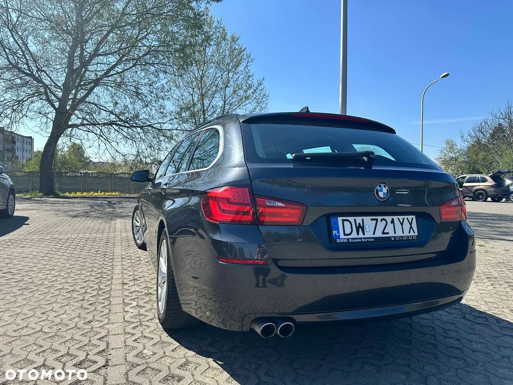 BMW Seria 5 525d Sport-Aut - 8