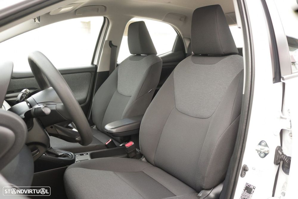 Toyota Yaris 1.5 HDF Comfort - 16