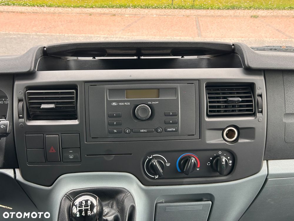 Ford Transit 300S Trend - 26