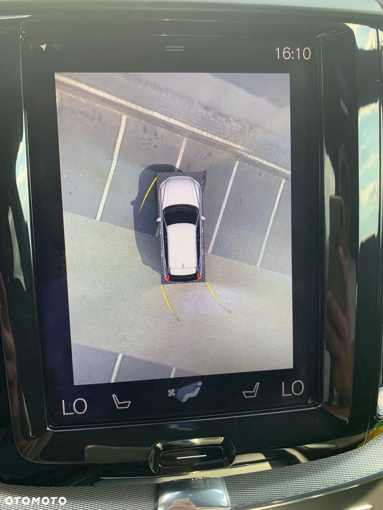 Volvo XC 60 D5 AWD R-Design - 38