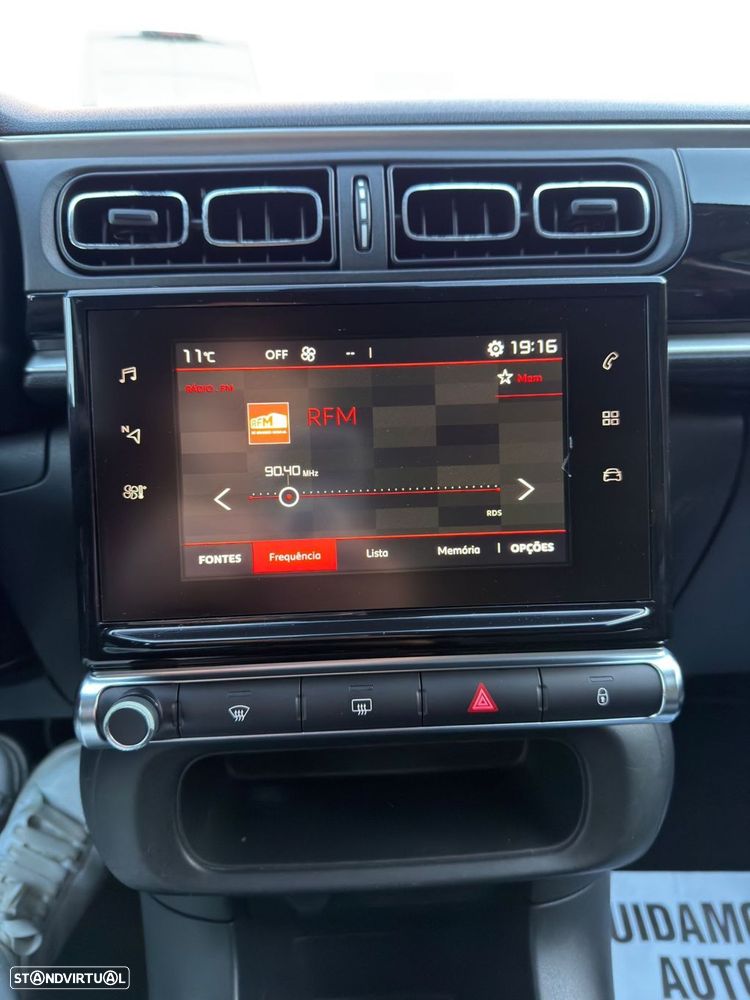 Citroën C3 1.2 PureTech Shine - 19