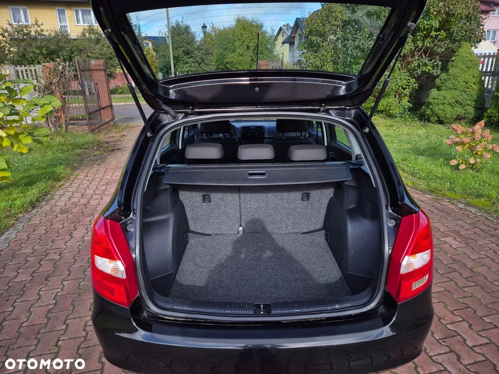 Skoda Fabia 1.2 HTP Ambition - 7