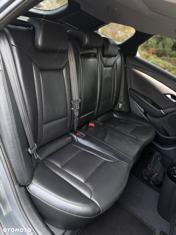 Hyundai i40 Kombi 1.7 CRDi DCT Premium - 31