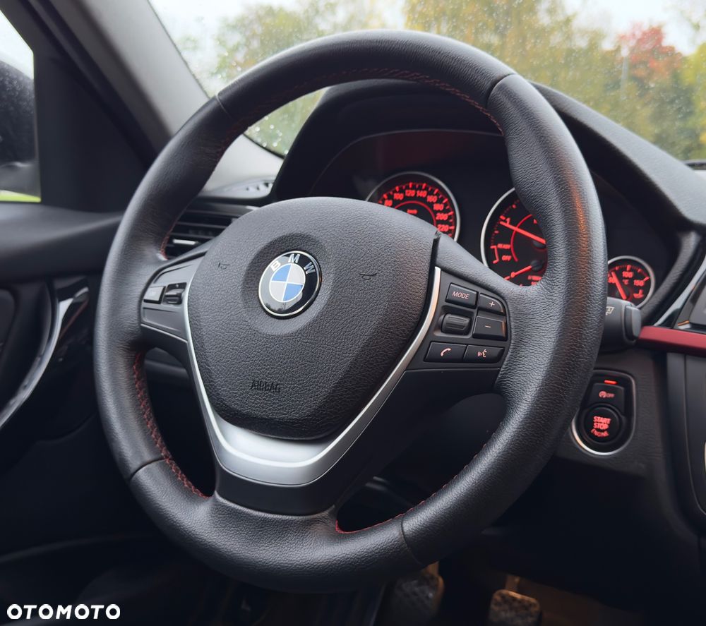 BMW Seria 3 318d Sport Line EU6 - 19