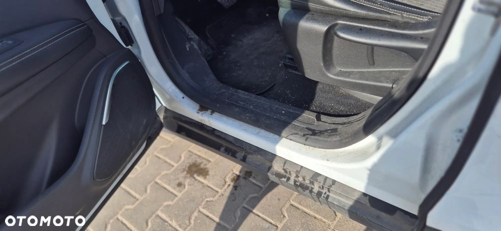 Renault Grand Scenic - 18