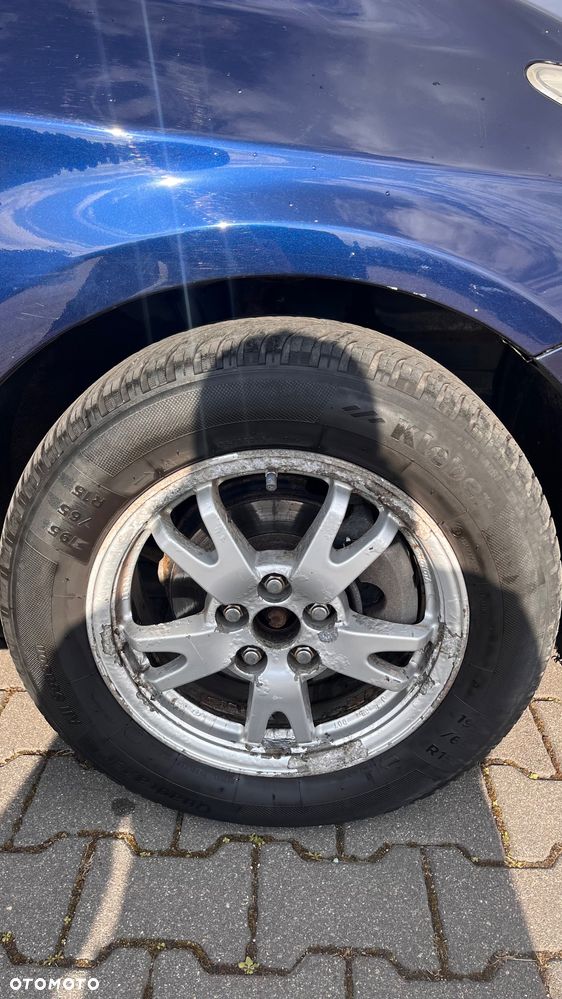 Toyota Prius (Hybrid) - 20