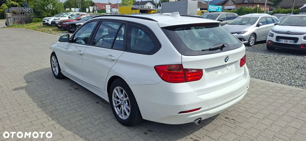 BMW Seria 3 320d xDrive - 3