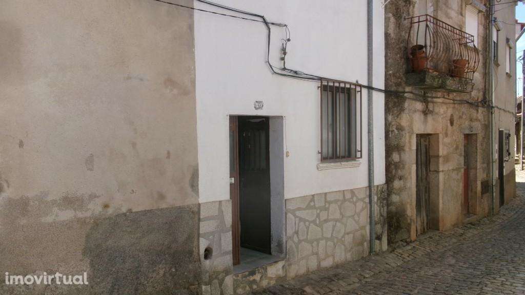 Moradia unifamiliar de 2 pisos em Aranhas, Penamacor - Grande imagem: 3/12