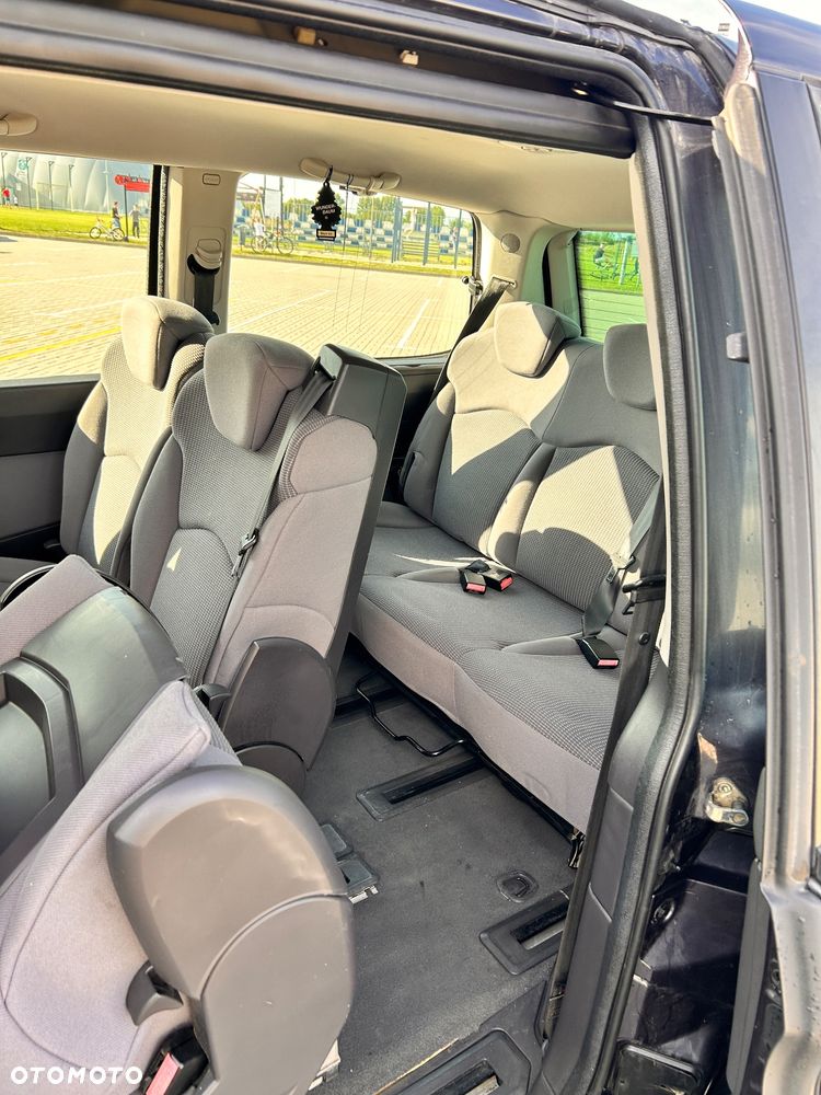 Peugeot 807 - 9
