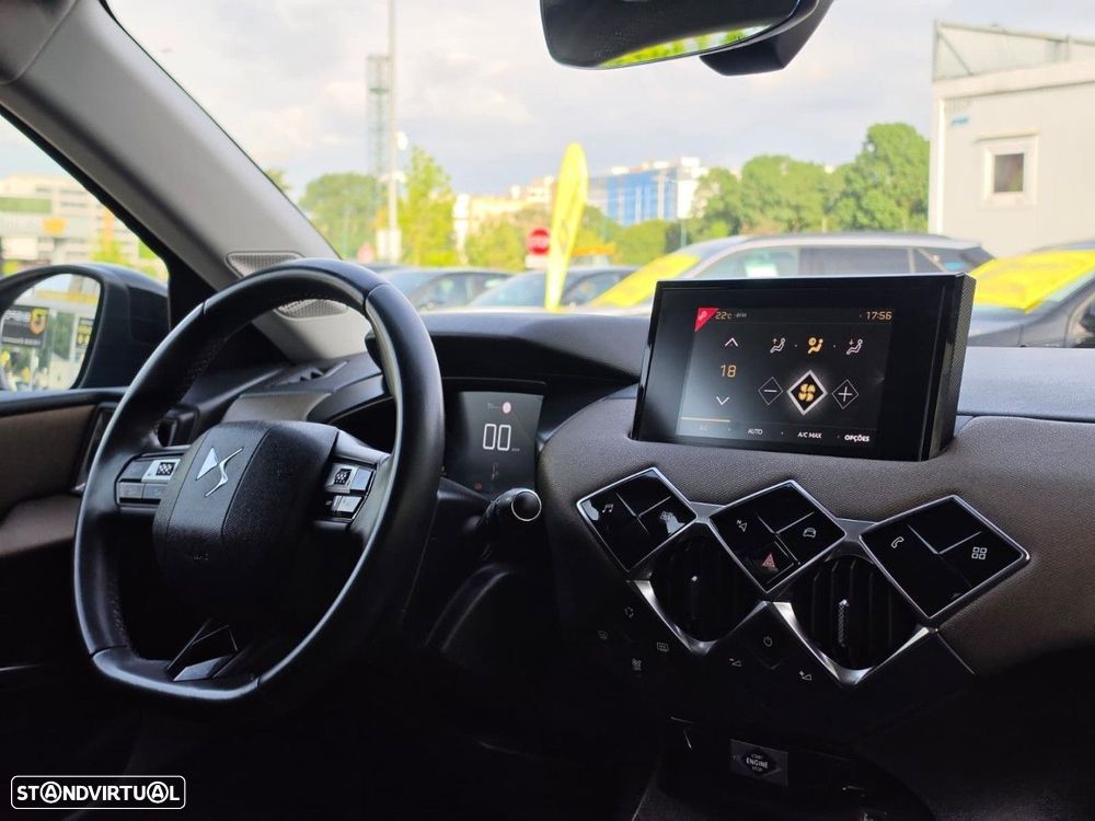 DS DS3 Crossback PureTech 100 SO CHIC - 16