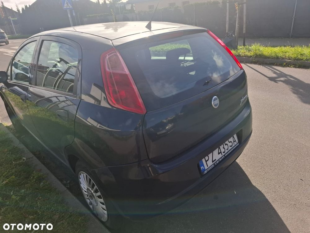 Fiat Punto 2007 photo 2