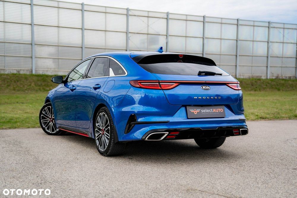 Kia ProCeed 1.6 T-GDI GT DCT - 4