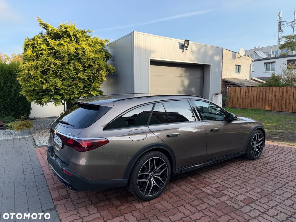 Mercedes-Benz Klasa E 450 d mHEV 4-Matic All-Terrain Avantgarde 9G-Tronic - 22