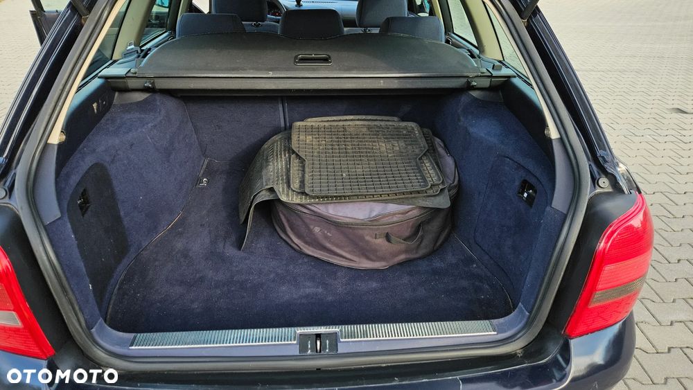 Audi A4 Avant 1.8T - 21