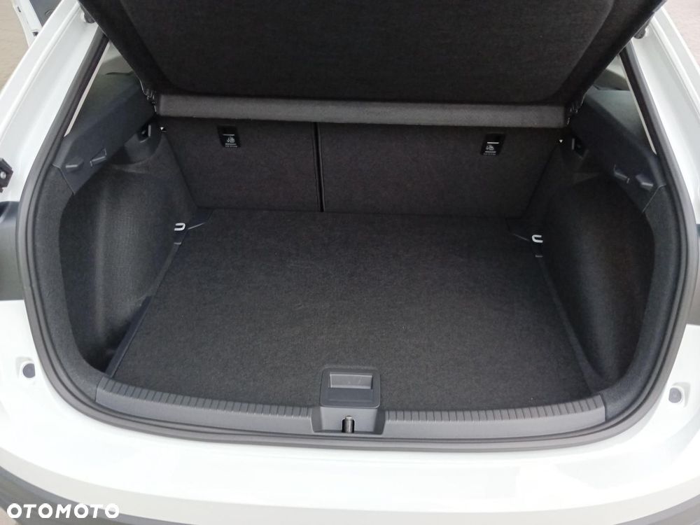 Volkswagen Taigo - 17