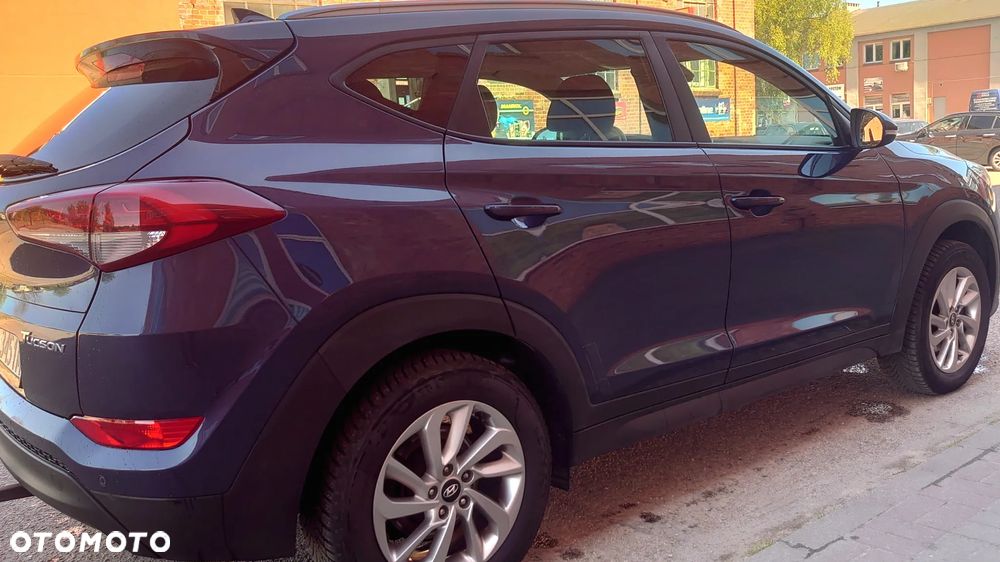 Hyundai Tucson blue 1.6 GDi 2WD Navi - 10